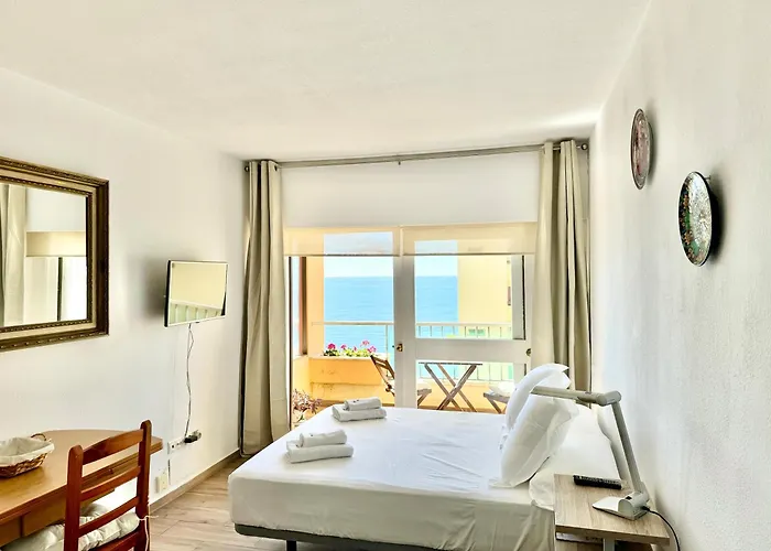 The Facing The Sea By Eaw Homes *